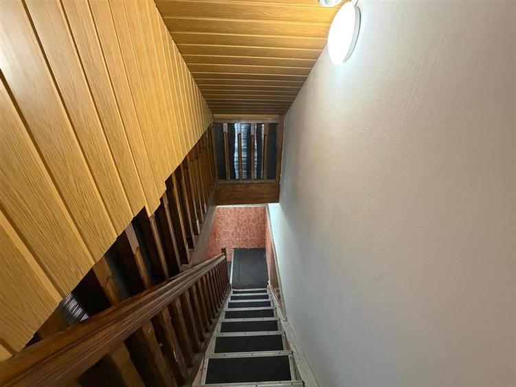 Casă cu 5 camere cu Teren 25 Mp în Păcurari