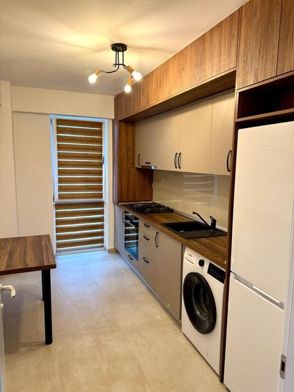 Apartament cu 2 camere decomandat, mobilat în Bucium