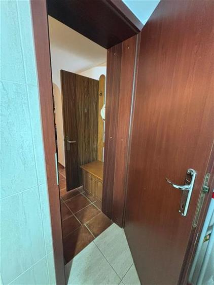 Garsonieră decomandată, mobilată în Armeneasca