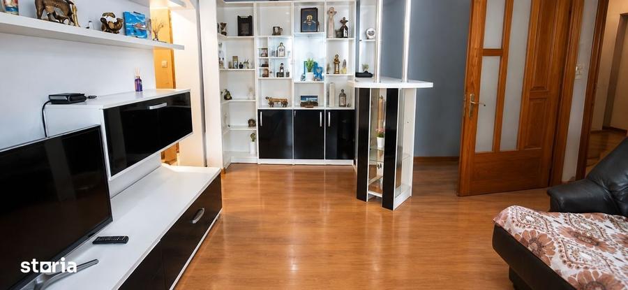 Apartament cu 2 camere semidecomandat în Central