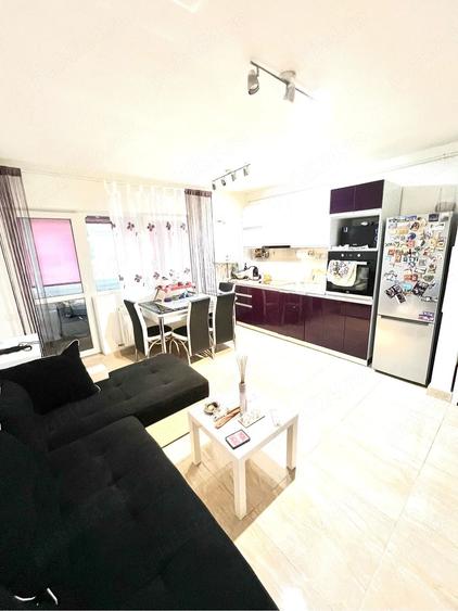 Apartament cu 2 camere decomandat în Central