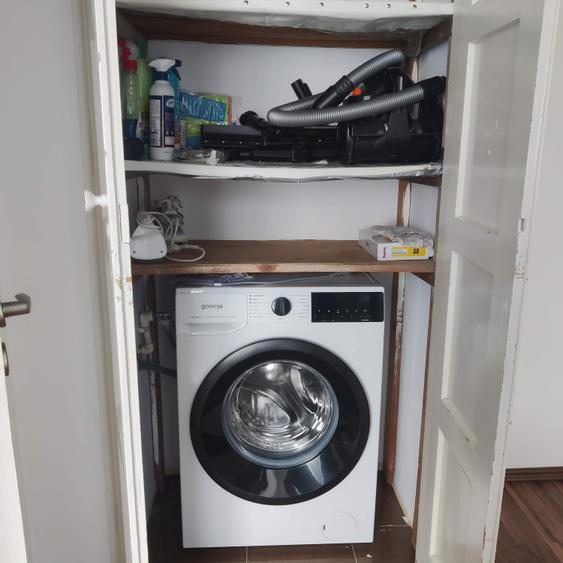 Apartament cu 2 camere semidecomandat în Giurgiului