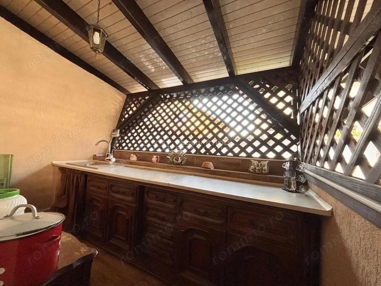 Casă cu 2 camere cu Teren 300 Mp în Sânmartin