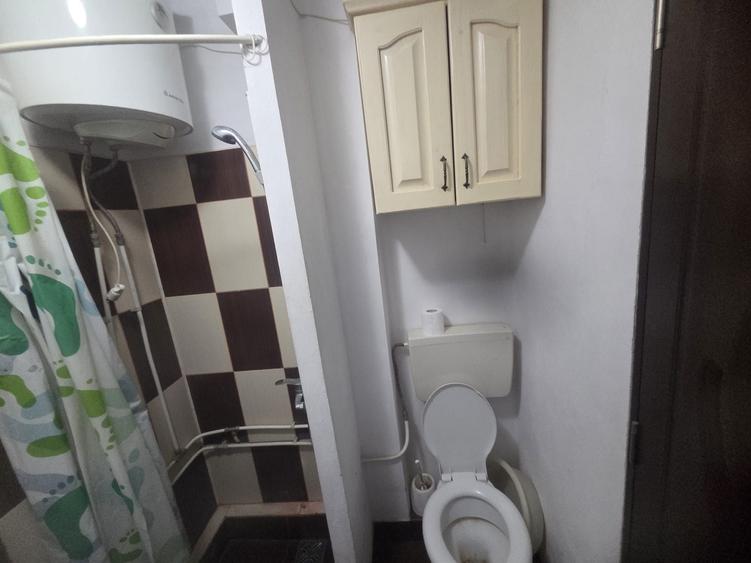 Garsonieră decomandată în Central