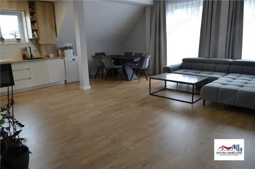 Apartament cu 3 camere în Unirii