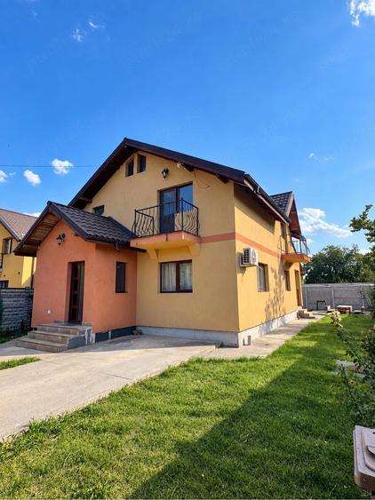 Casă cu Teren 350 Mp în Central