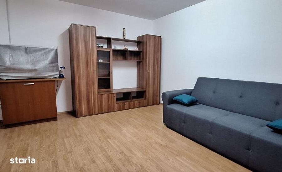 Apartament cu 2 camere decomandat în Luna