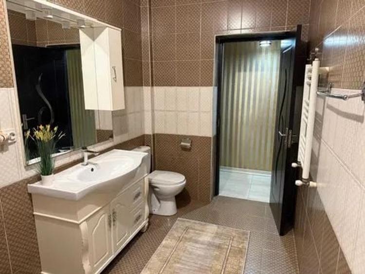 Garsonieră decomandată, mobilată în Sebastian