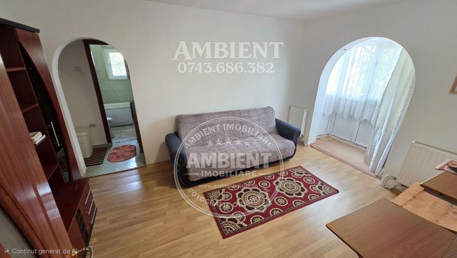 Apartament cu 3 camere semidecomandat, mobilat în Central
