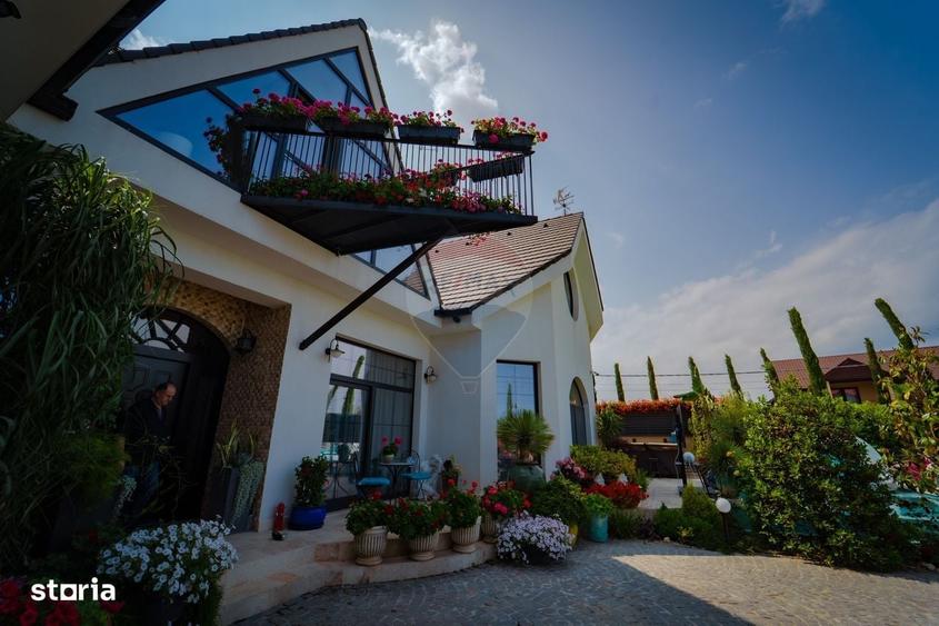 Casă cu 4 camere în Cumpăna