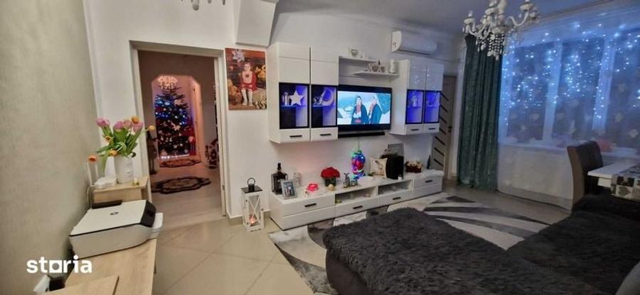 Apartament cu 3 camere în Central