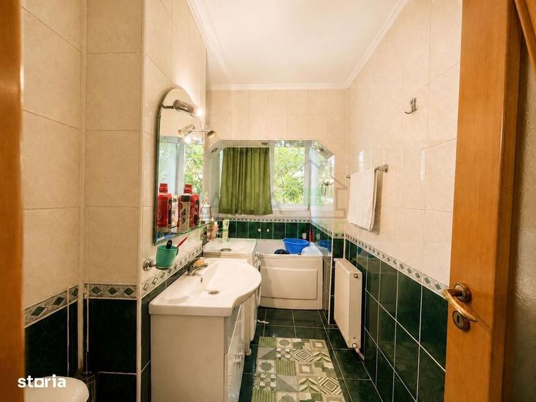 Apartament cu 2 camere decomandat în Noua