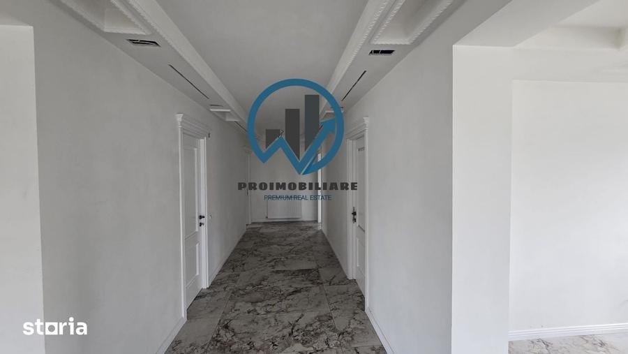 Casă cu 4 camere cu Teren 455 Mp în Bradu
