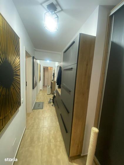 Apartament 3 camere, balcon ?i lift, IMGB - 17