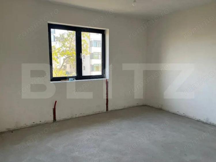 Casă cu Teren 1200 Mp în Central