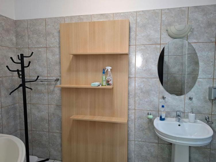 Birou, de 150 mp, în Moșilor