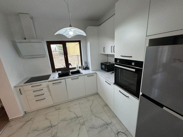 Casă cu 5 camere cu Teren 350 Mp în Giroc