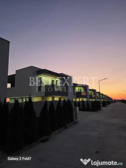 Vila D+P+ET,ansamblu inchis, panouri fotovoltaice,3 locuri - 1