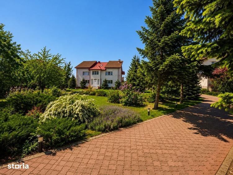 Casă cu 4 camere în Ciorogârla
