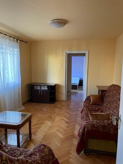 Proprietar dau in chirie apartament 3 camere,2bai pe aleea Padis Gheorghieni - 1