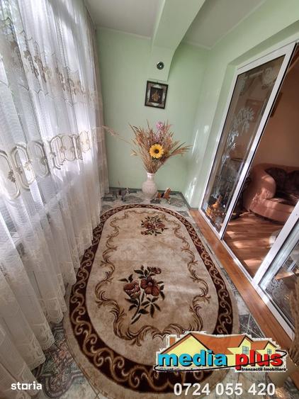 Apartament cu 3 camere decomandat în Micro 13