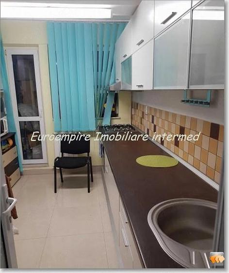 Apartament 3 camere de vanzare zona Centru - 6