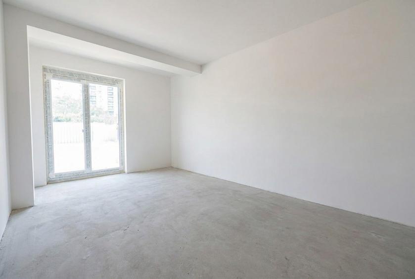 Apartament cu 1 camera  si terasa de 52 mp,  loc de parcare inclus - 5
