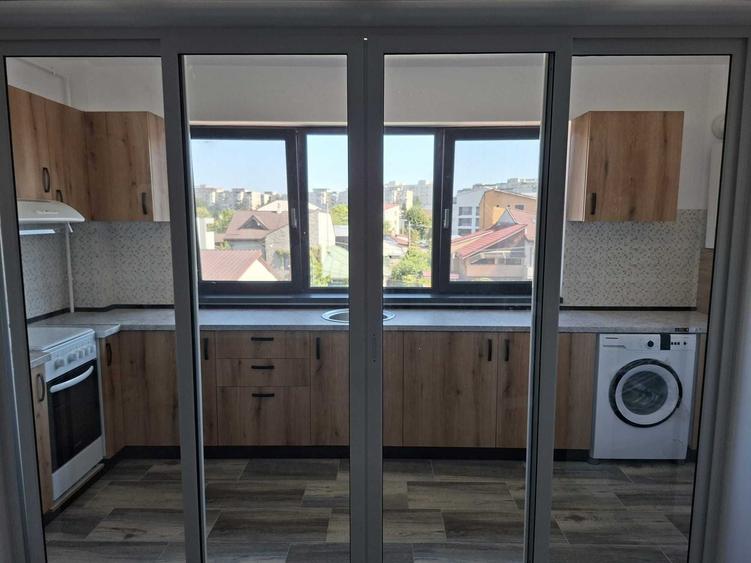 Apartament cu 3 camere decomandat în Brâncoveanu