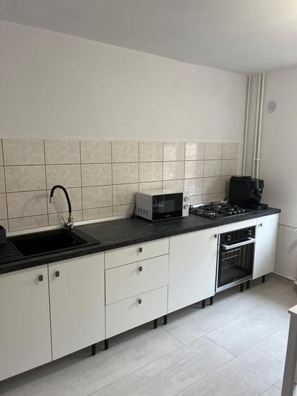 Apartament cu 2 camere decomandat în Popoveni