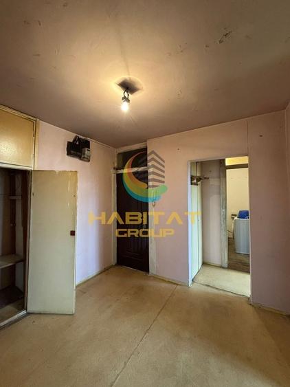 Apartament cu 4 camere decomandat în Berceni