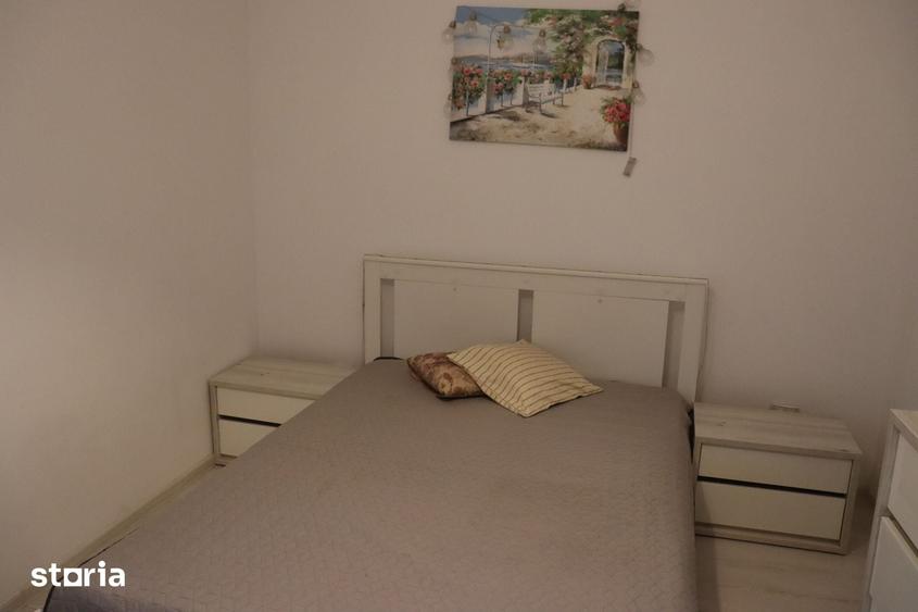 Apartament cu 2 camere în Apărătorii Patriei