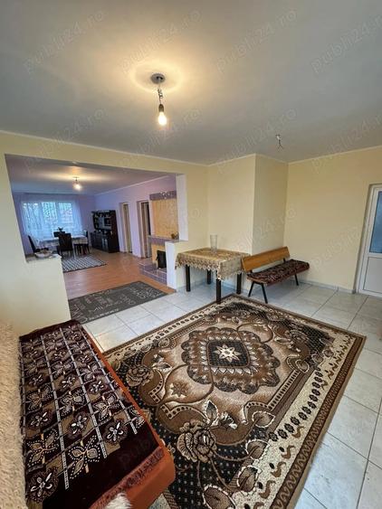Casă cu Teren 3000 Mp în Central