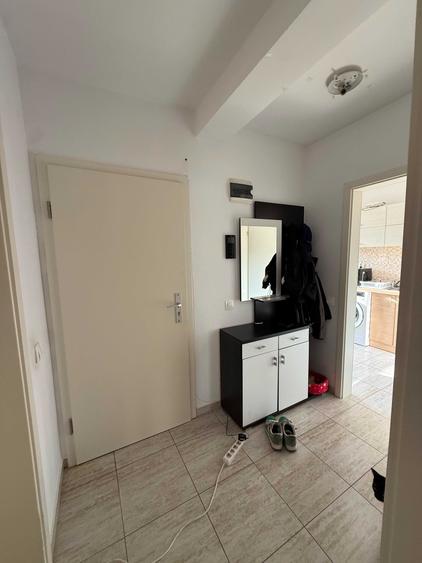Apartament cu 2 camere decomandat în Exterior Vest