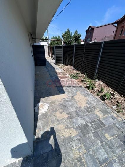 Apartament cu 2 camere în Apărătorii Patriei