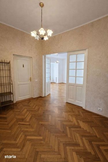 Apartament cu 3 camere în Cotroceni