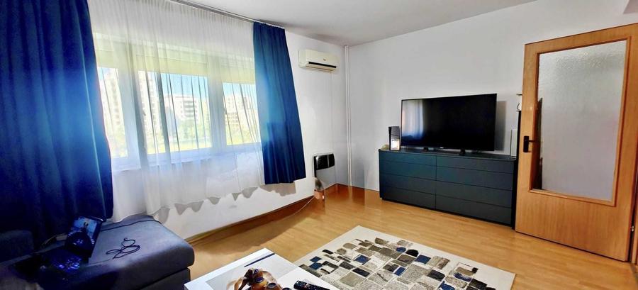 Apartament cu 2 camere decomandat în Drumul Taberei