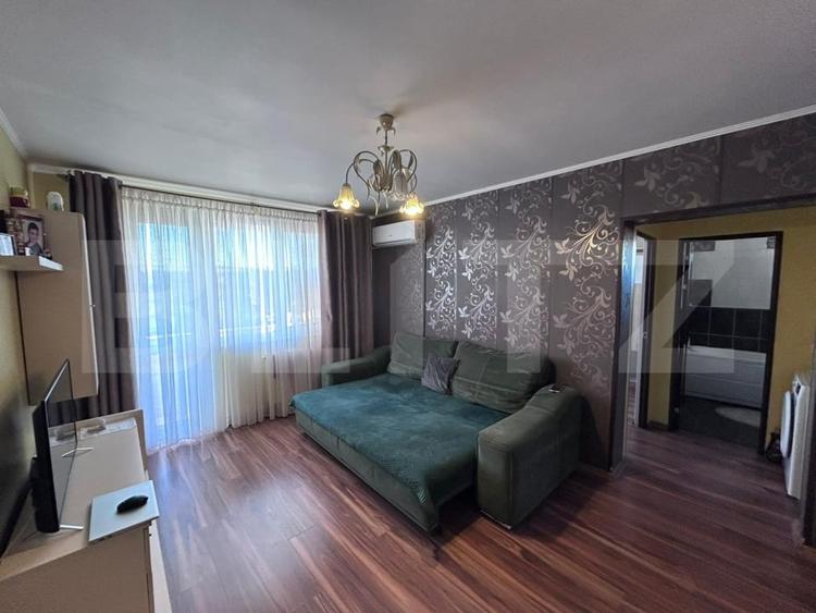 Apartament cu 2 camere semidecomandat, mobilat în Grivița