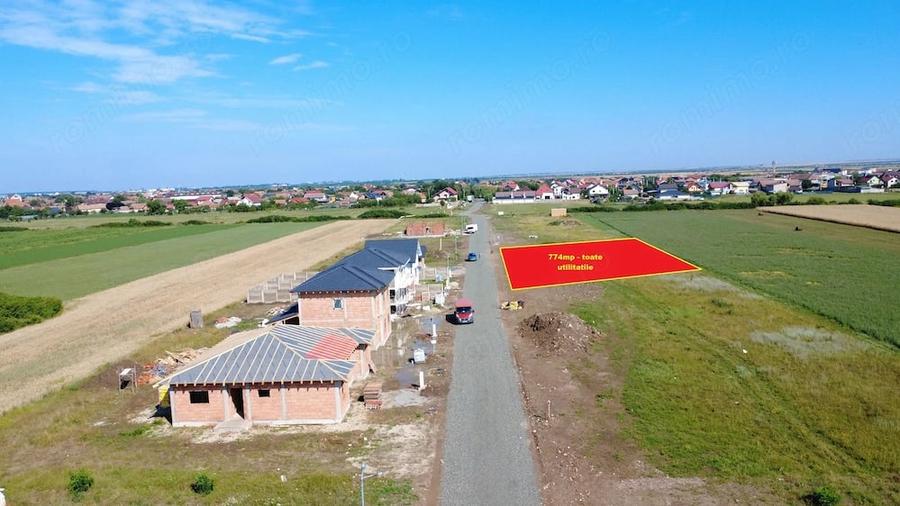 Teren de 774 mp, în Remetea Mare