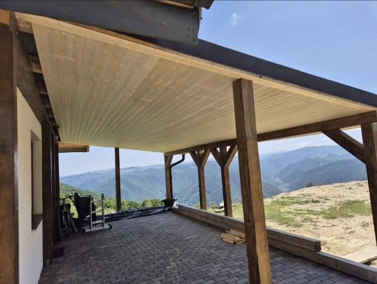Casă individuală cu 3 camere cu Teren 790 Mp în Pleși