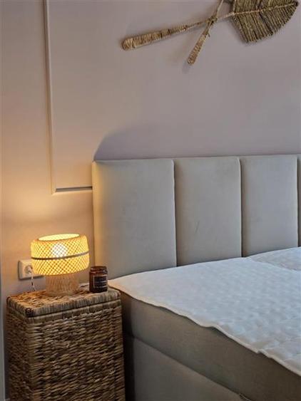 Apartament cu 2 camere semidecomandat, mobilat în Mărăști