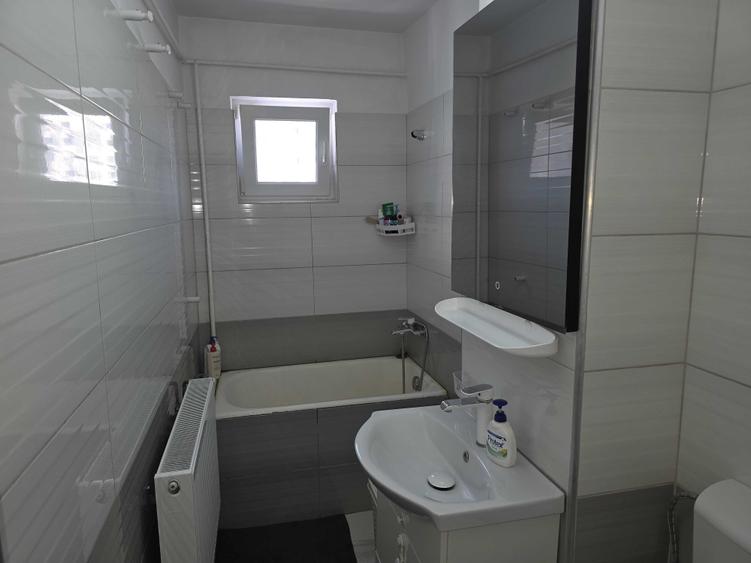 Apartament cu 2 camere semidecomandat în Nord