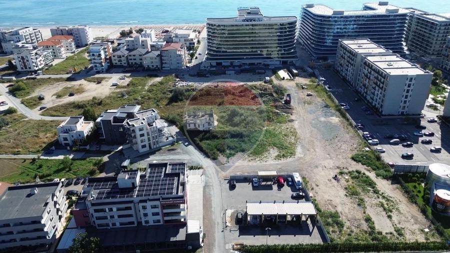 Spațiu comercial, de 342 mp, în Nord