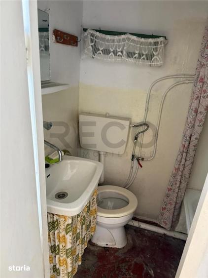 Casă cu 3 camere cu Teren 600 Mp în Central