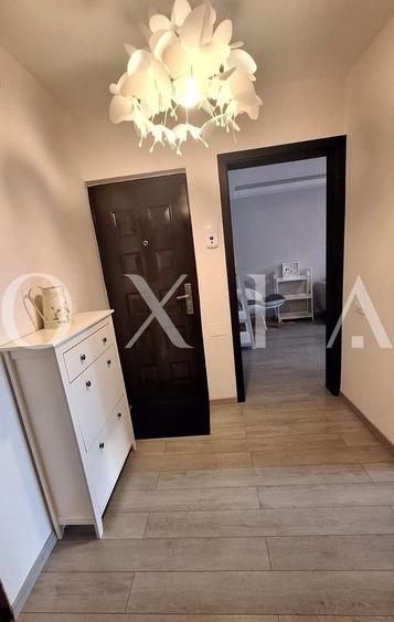 Apartament cu 3 camere decomandat, mobilat în Olimpia-Stadion