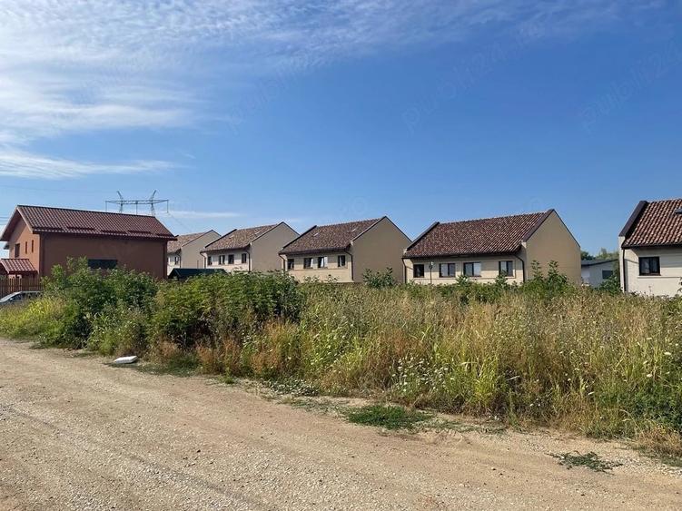 Proprietar - Lot Teren Casa 425mp, Gaz & Curent la poarta - Str. Rarau, Intrare Berceni - 1