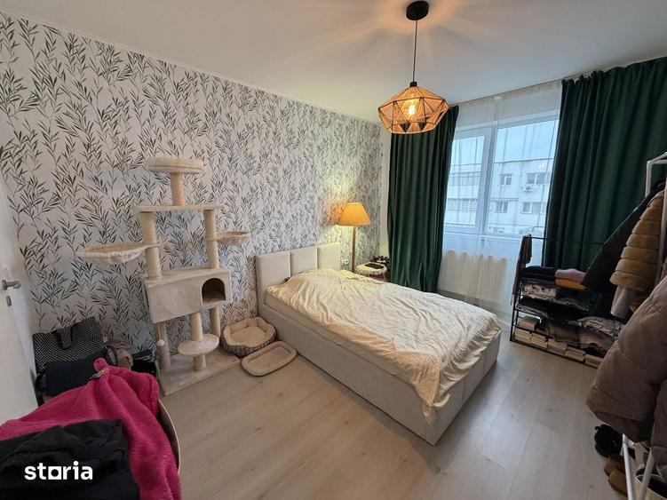 Apartament cu 3 camere în 9 Mai