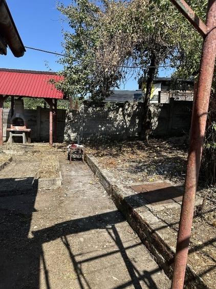 Casă individuală cu 4 camere cu Teren 1594 Mp în Steic