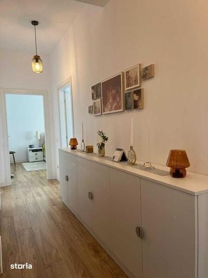 Vanzare apartament 3 camere - 1