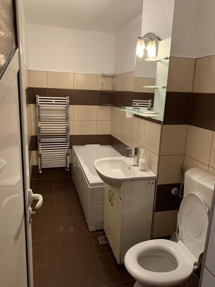Apartament cu 2 camere decomandat în Cetate