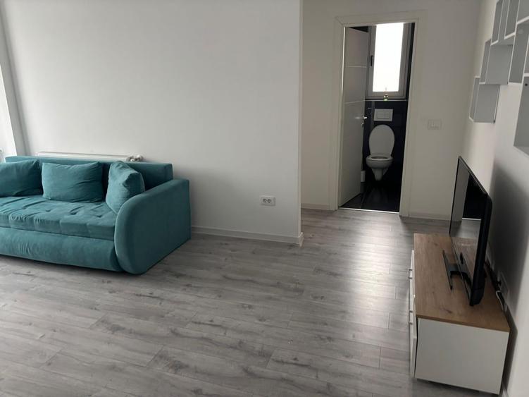 Apartament cu 2 camere semidecomandat, mobilat în Cug
